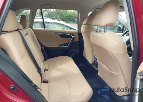 2019 Toyota Rav4 Le z USA, uszkodzony, nr VIN 2T3MWRFV8KW025833